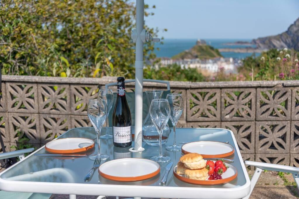 Ferienwohnung The Tempest, Sea Views, Coastal & Rural Walks. Ilfracombe Exterior foto